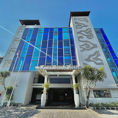 Kuta Beach Hotel Esterno foto