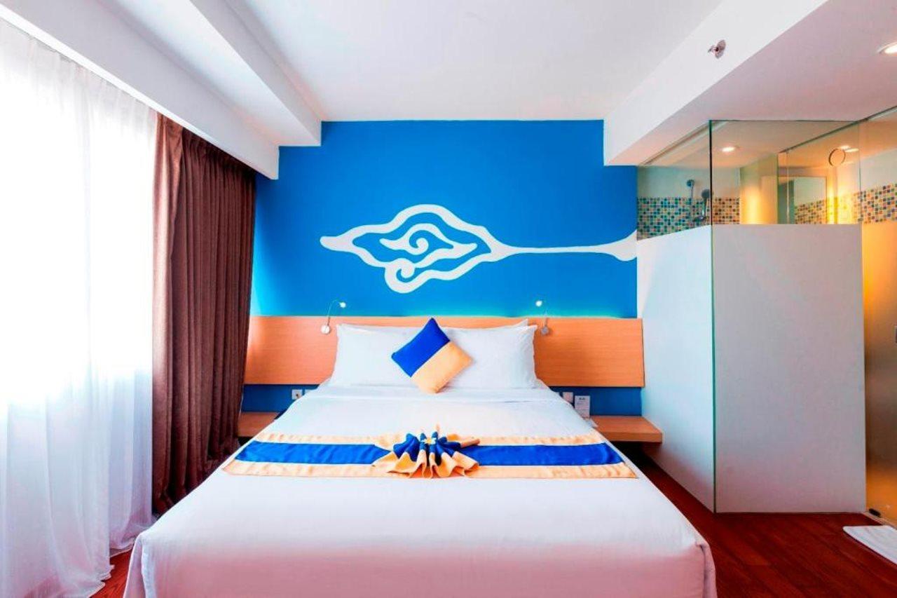 Kuta Beach Hotel Esterno foto