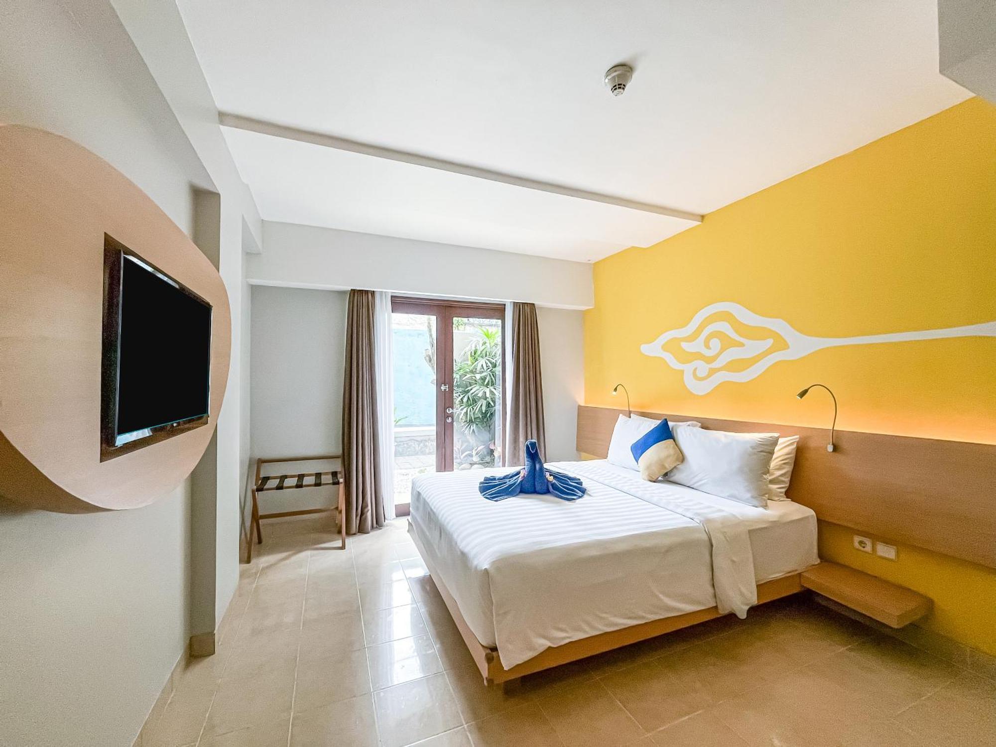 Kuta Beach Hotel Esterno foto
